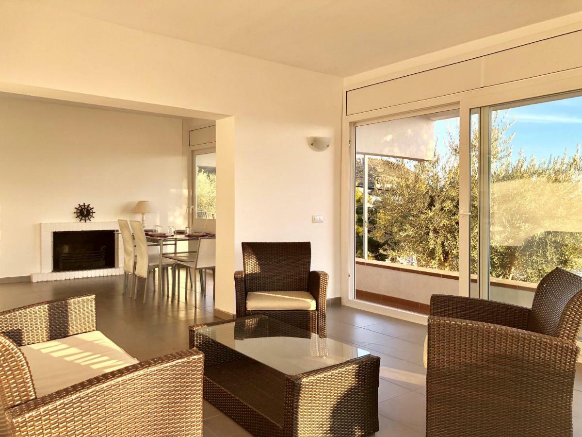 Chalet Doble Almadraba Villa โรเซส ภายนอก รูปภาพ