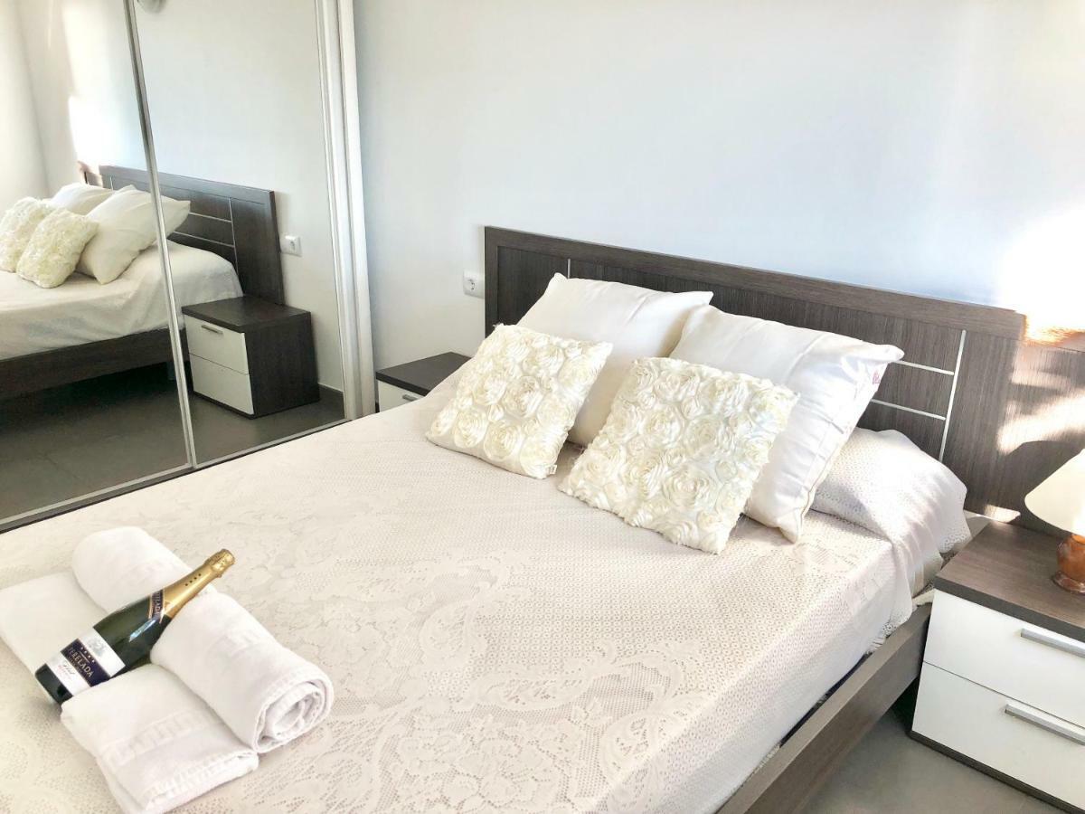 Chalet Doble Almadraba Villa โรเซส ภายนอก รูปภาพ