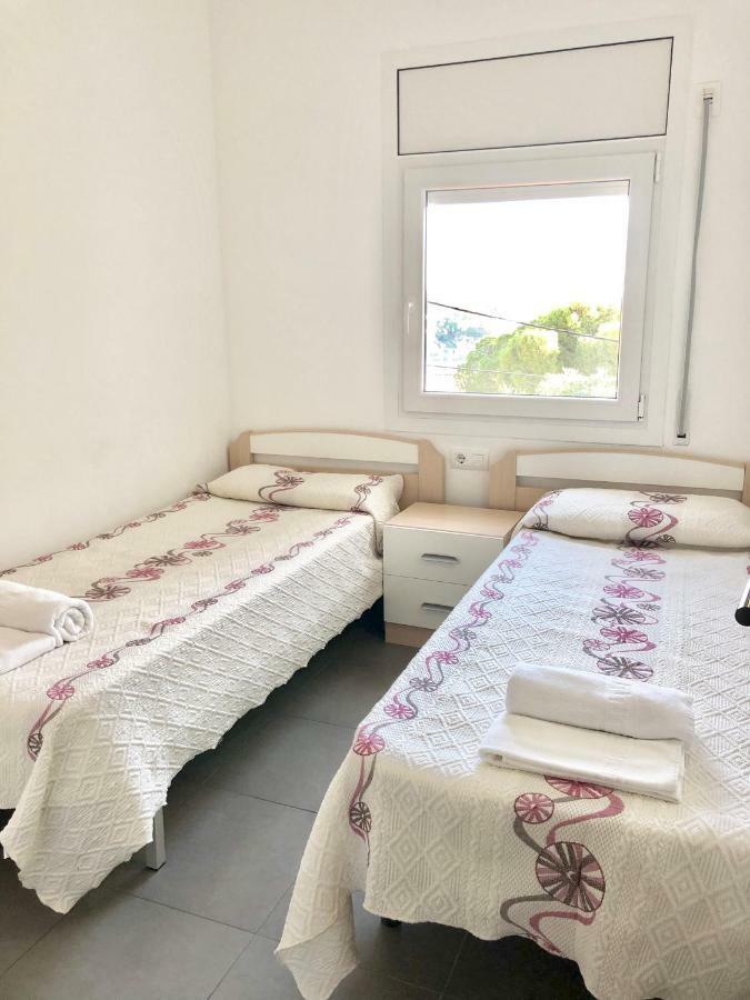 Chalet Doble Almadraba Villa โรเซส ภายนอก รูปภาพ